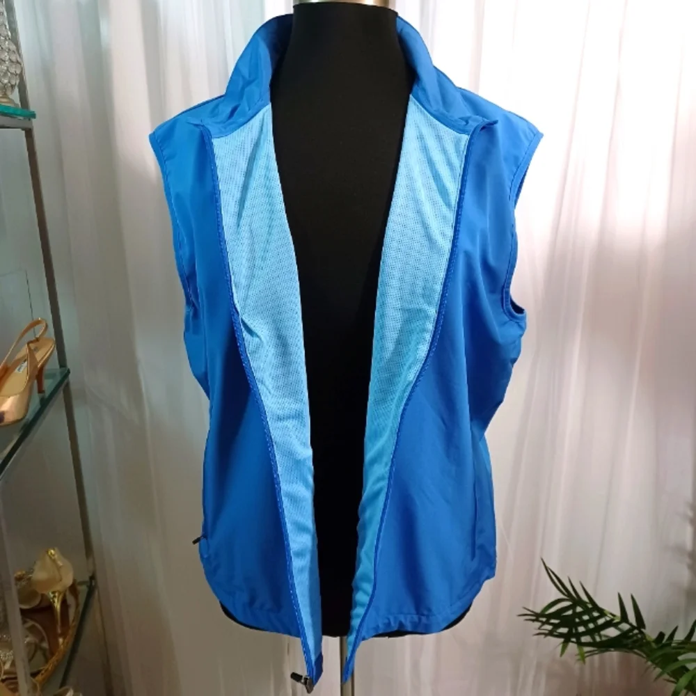 New St John's Bay  Performance Prep, Sleeveless Vest, Size: XL Color:Blue